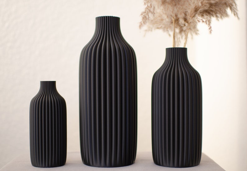 Dekovase / 3D Druck Tolv / bis 60cm / Vase / Pampasgras / Trockenblumen / Dekoration / Eukalyptus / Bouquet / Schleierkraut schwarz
