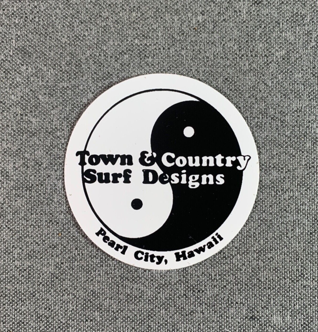 Town & Country Surf Designs Hawaii 非稼働 T&C Town and Country Surf Designs Hawaii Sticker SMALL 2.5 Inches