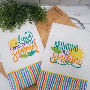 Summer inspired embroidered kitchen dish towel/Embroidered kitchen towel/Beach embroidered kitchen towel/beach embroidered bathroom towel
