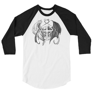 3/4 sleeve raglan shirt