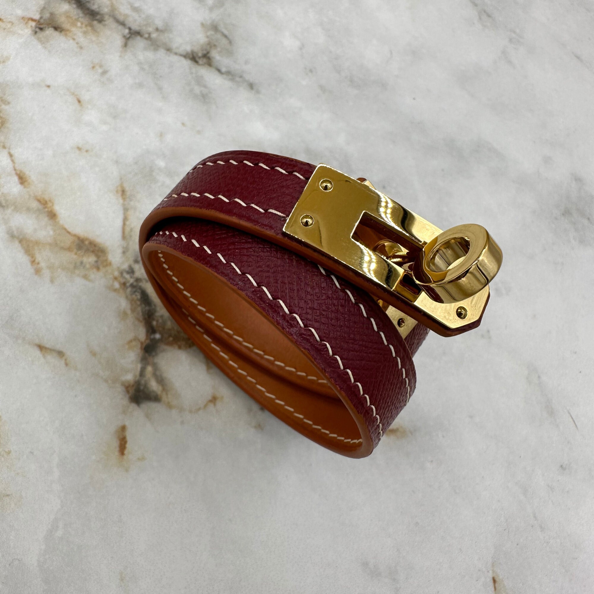 Hermès Kelly Bracelet Dark red Leather ref.73138 - Joli Closet