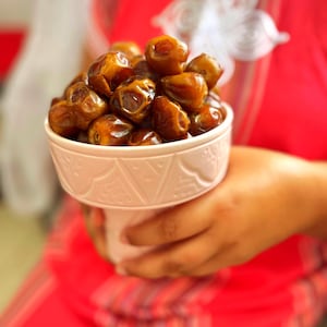 Moroccan Dates Fruites - Organic Jumbo Sukkari Fresh Dates – Soft and Sweet Rutab – Natural Healthy Snack – Perfect for Ramadan