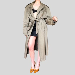 Vintage Christian Dior Monsieur authentic Taupe trench coat long jacket 40R Made in Canada image 9