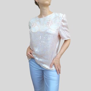 Vintage 80s Leslie Fay Evenings Eaton Sequined beaded silk Blouse top shirt light blush soft quartz pink pearly iridescent nacre M-L image 5
