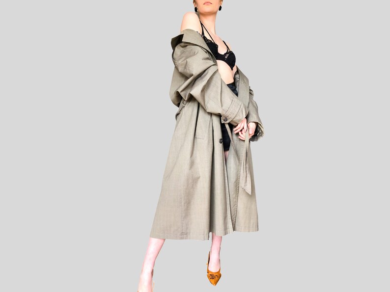 Vintage Christian Dior Monsieur authentic Taupe trench coat long jacket 40R Made in Canada image 3