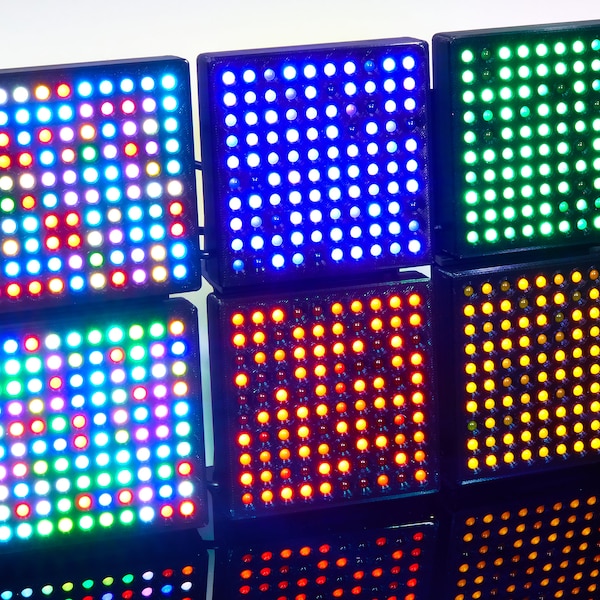 Supercomputadora - Arte con luces LED parpadeantes - Juguete de escritorio fascinante - Fascinante de ver - Patrones que varían infinitamente