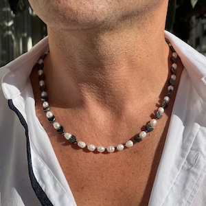 Men&#39;s Freshwater Pearl Necklace: Arrow Hematite