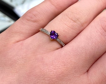 9ct Yellow Gold Amethyst & Diamond Heart Dress Ring • February Birthstone