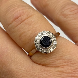Antique Ladies 18ct Yellow Gold & Platinum Sapphire And Diamond Daisy Cluster Ring