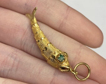 9ct Yellow Gold Fish Pendant With Jade Eyes