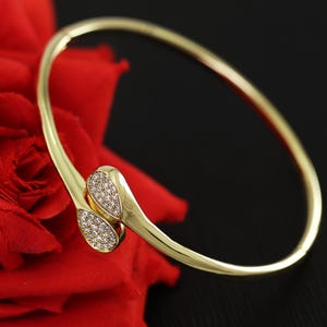 Yellow Gold Filled Bangle, Minimal Hug Wrap Bangle, Crystal Droplet Oval Band Bangle Bracelet, Bridal Jewelry, Gift for Her, 60mm Diameter