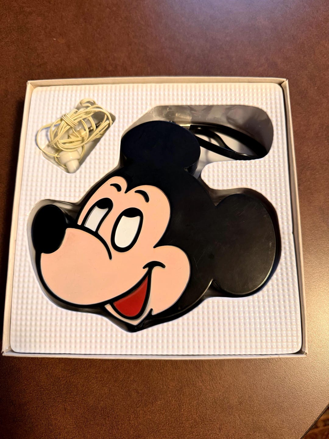 Vintage Working Disney Mickey Mouse Transistor Radio - Etsy