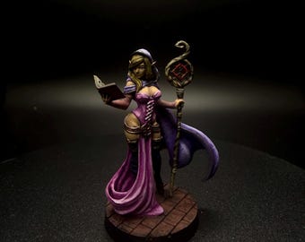 Versión elfa femenina maga/hechicera Kara pintada a mano