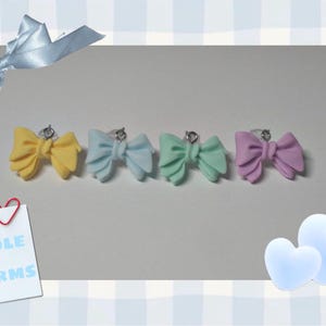 Kindle Charms - Kindle Dust Plug Charms, Kindle Accessory, Bookish Charm, IPhone Charm, Coquette Charm, Cute Dust Plug, USB-C Plug, Bow