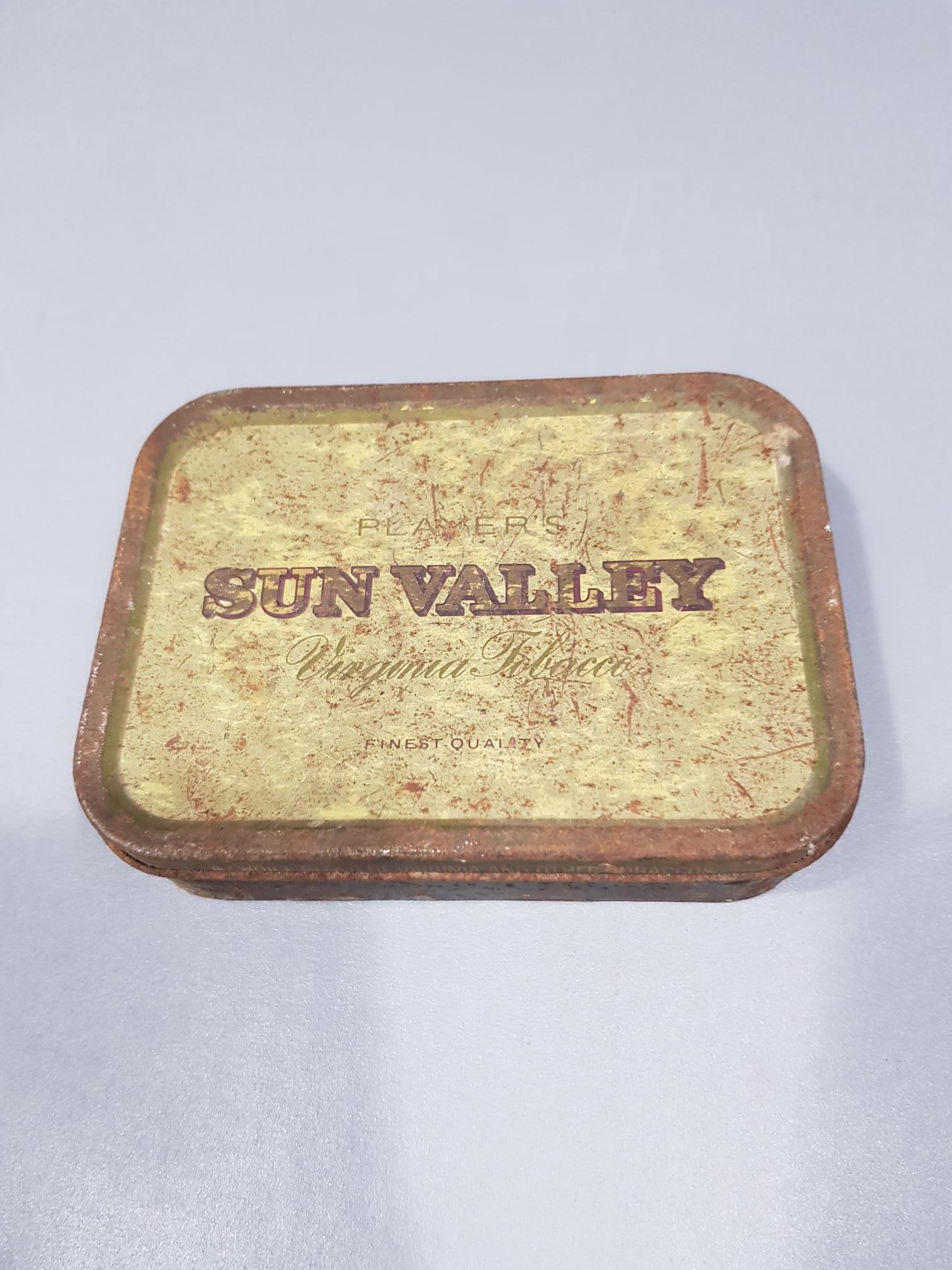 2oz hinged tobacco tin Vintage Player's Sun Valley Virginia 2oz Tobacco Tin