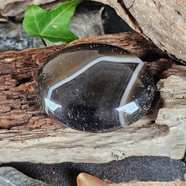 Banded Agate Palm Stone