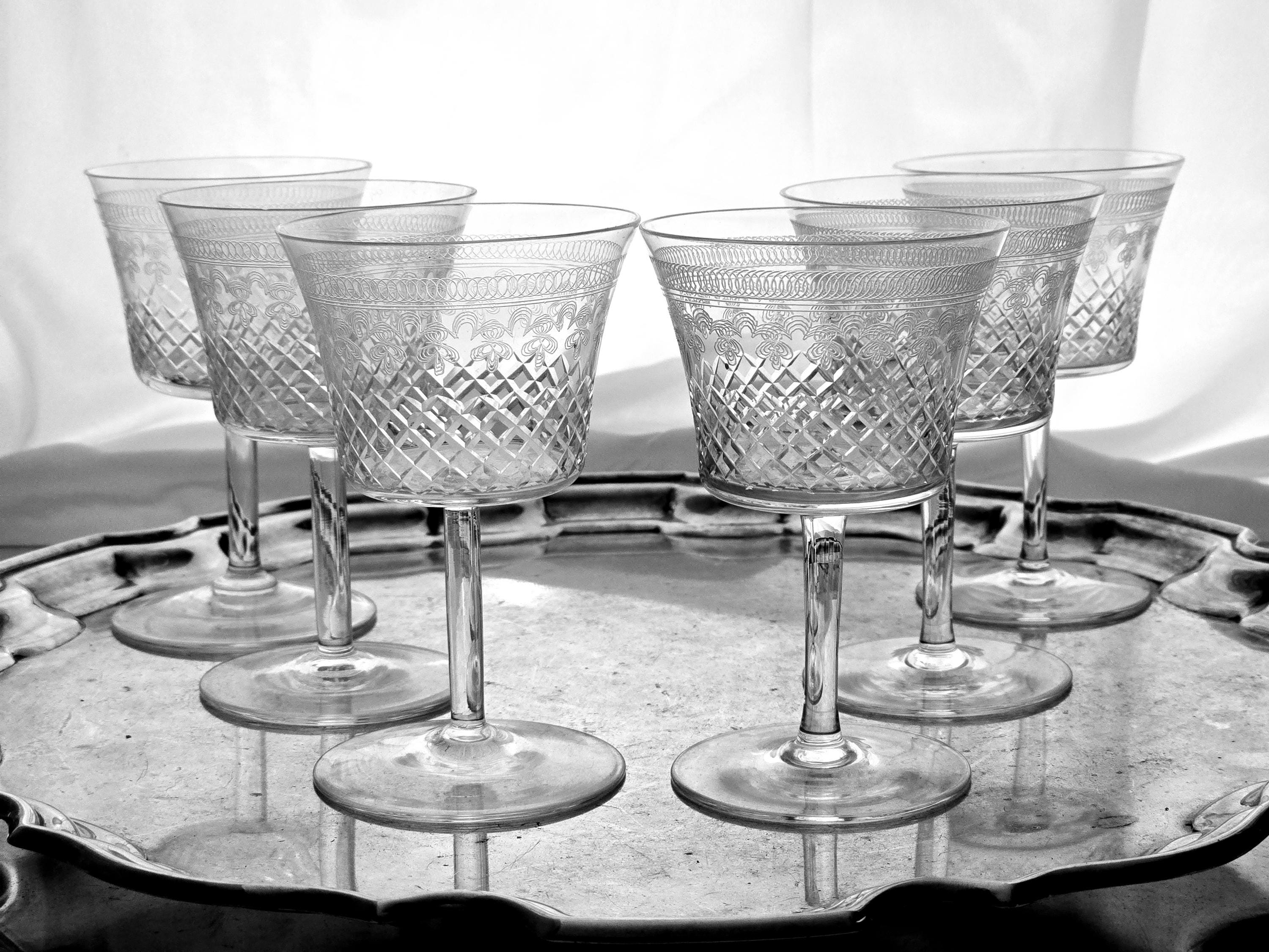 Pall Mall Lady Hamilton Glasses - Etsy Canada
