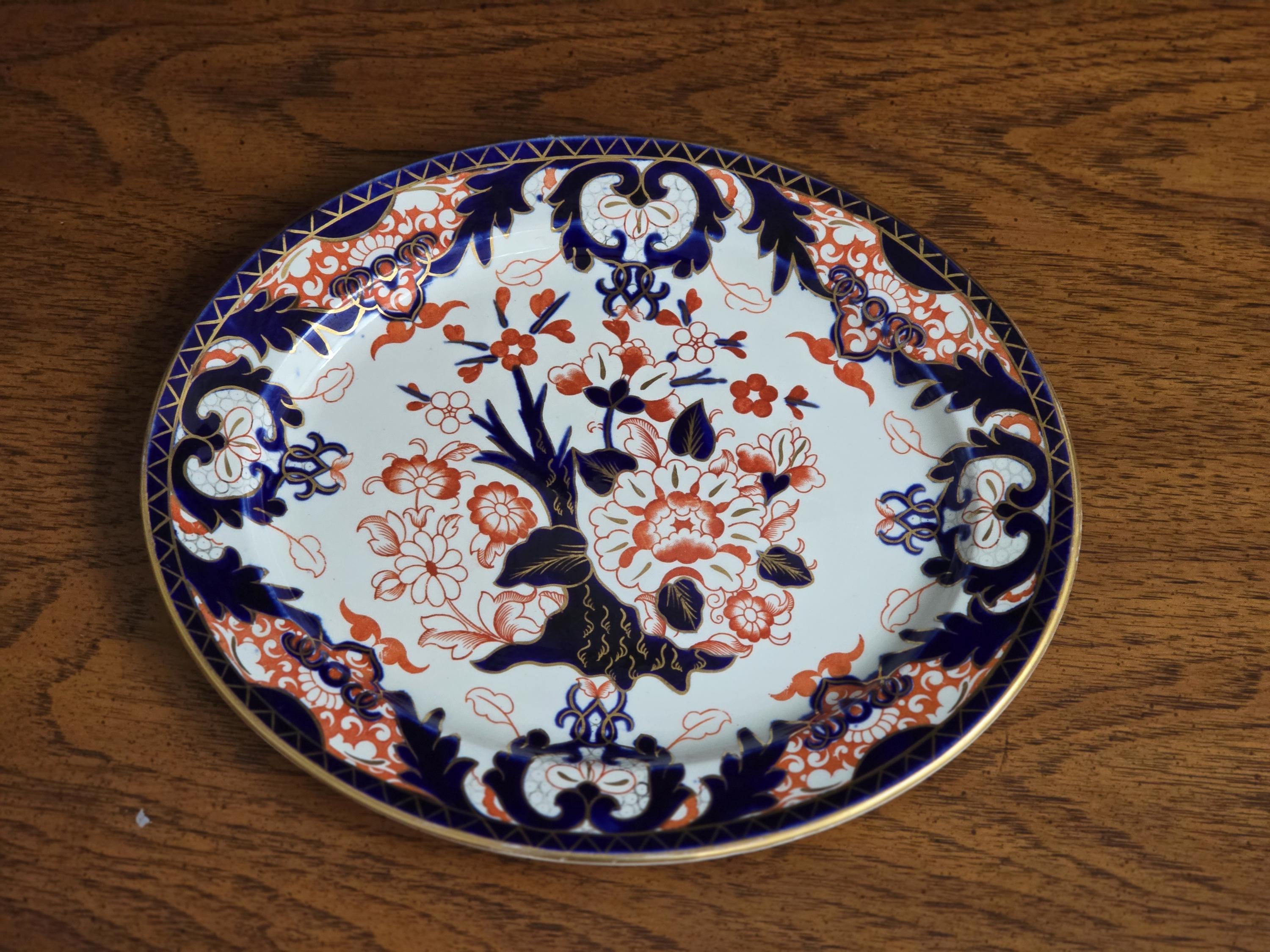 Royal Crown Derby Kings Imari 563 ,made 1887 1 Oval Plater