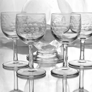 schott glasses wine Schott-Zwiesel Crystal, La Belle Pattern, Red Wine Glasses  With A Past