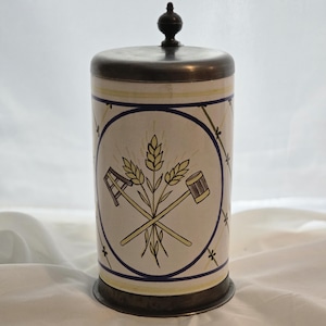 German beer stein Humpen bierkrug , tankard &quot; Harvest time &quot;decoration theme