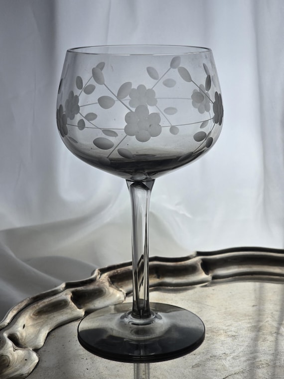 Wine glasses x 6 ,etched 1920s art deco floral special metalic gray colour
