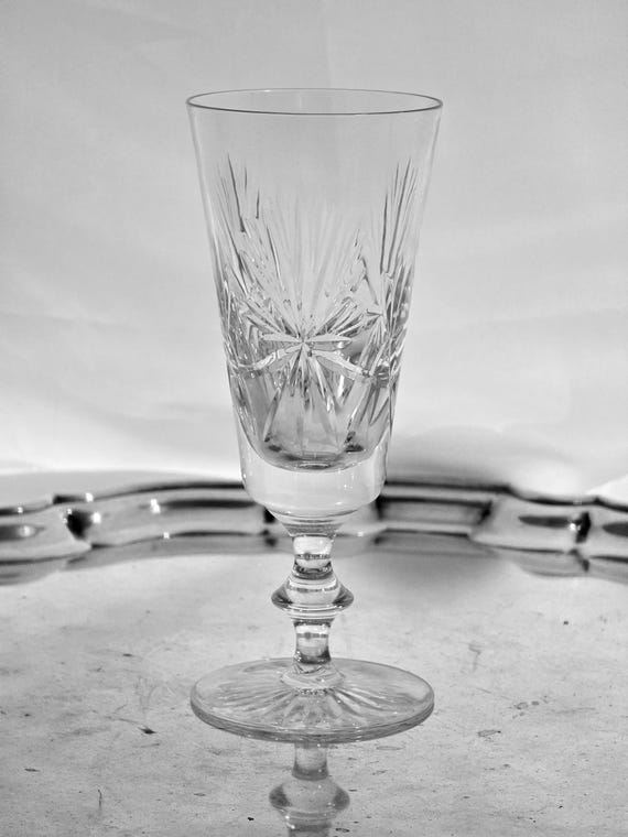 Geriffelte Champagner-Kristallgläser von Edinburgh