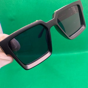 Black and Gold Frame Sunglasses,Trendy Millionaire Sunglasses,NON Glossy Frame-Square Sunglasses For Wome,Men Gift ,Women Gifts ,Teens Gifts