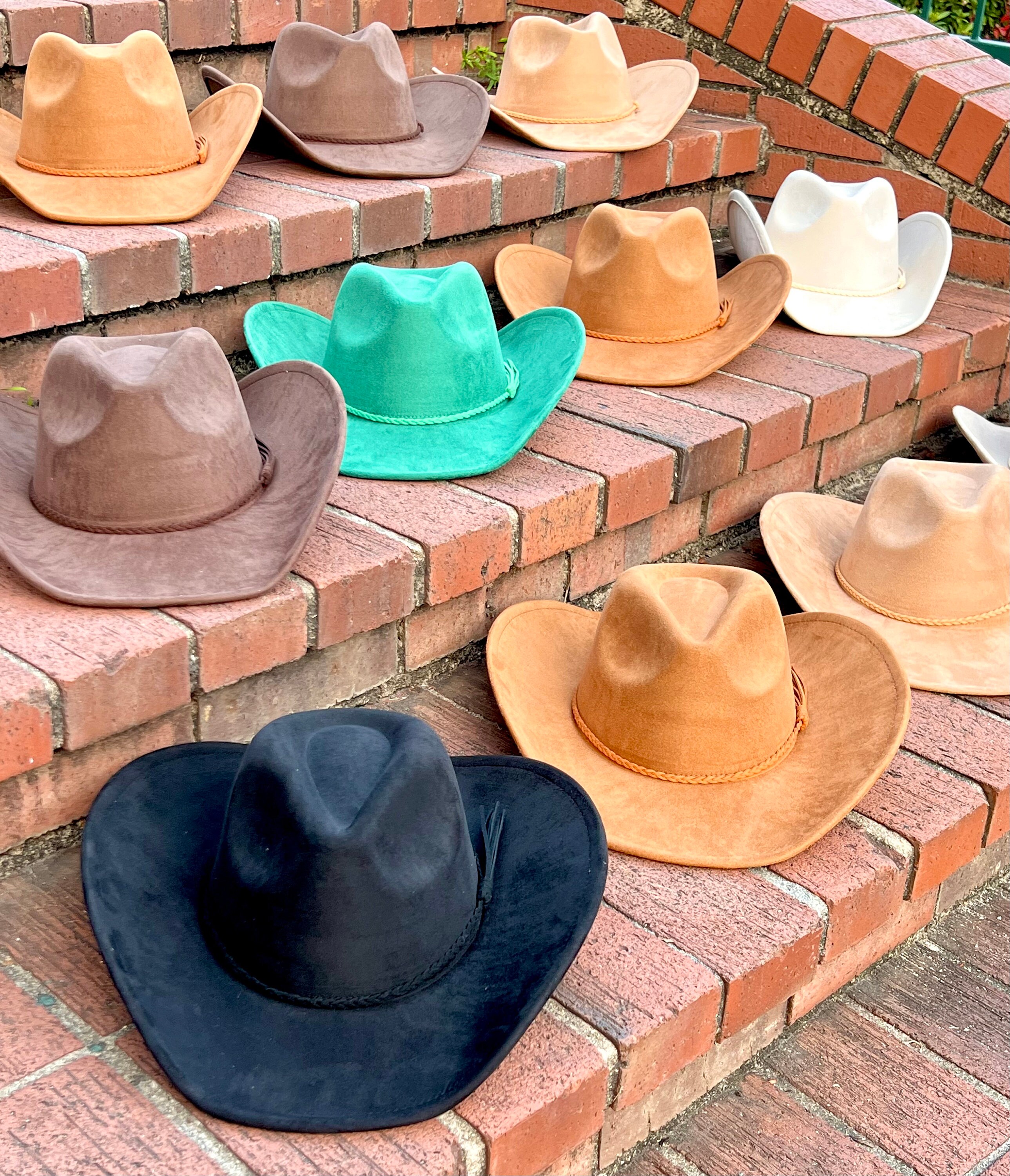 The Best Cowboy Hat Shape FOR YOU 