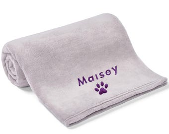 Personalised Name Pet Blanket for Dog or Cat Choice of Embroidery Colour Fleece Blanket Custom Embroidered for you Size Large 100x150