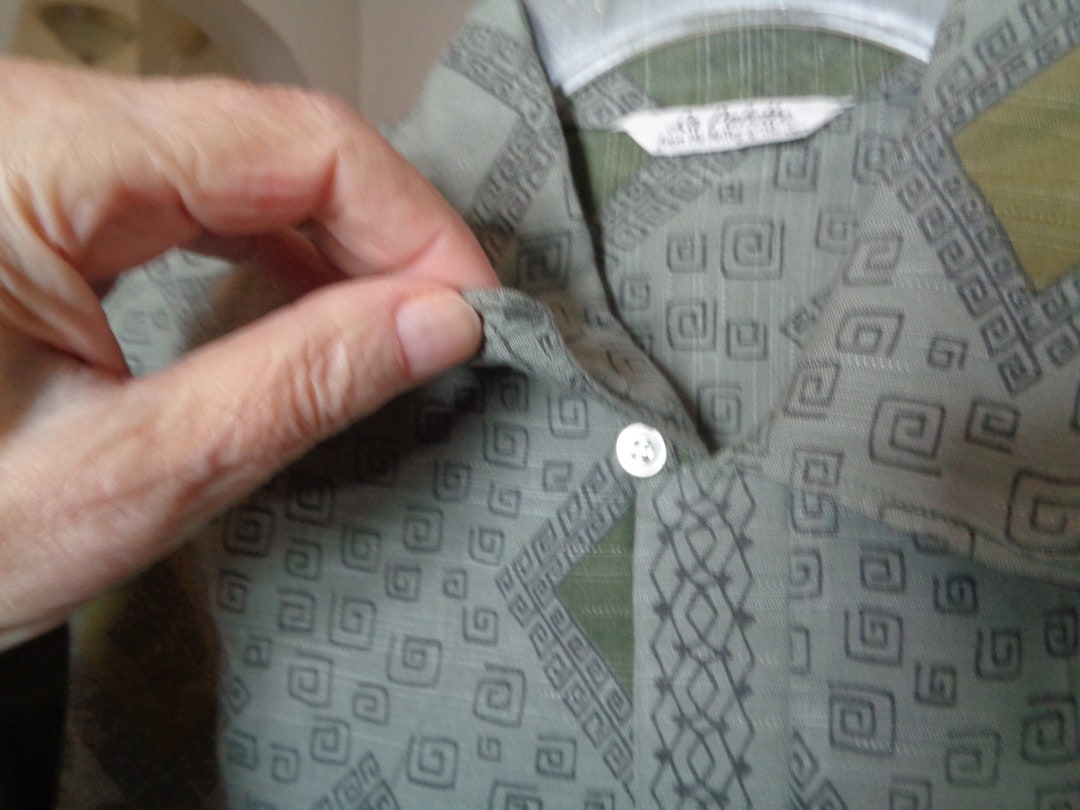 LA PALLETTE 50's-60's in Gray Green Maroon + Loop Collar! Hidden Button ...