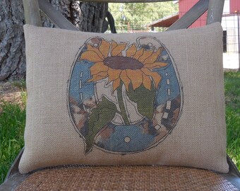 Sunflower Horseshoe Burlap Pillow, Farmhouse Pillows,  Rodeo Decor, Insert Included