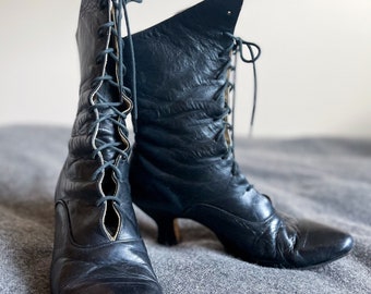 flat victorian boots
