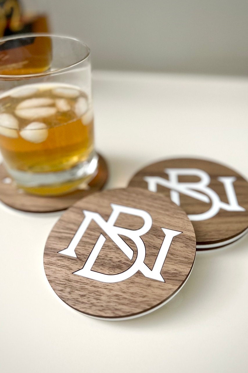 Set Di 4 Sottobicchieri Personalizzati In Marmo E Legno Con Supporto, Regalo Di Nozze Personalizzabile - 3