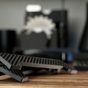 The Garage - Riser for Filter Holders