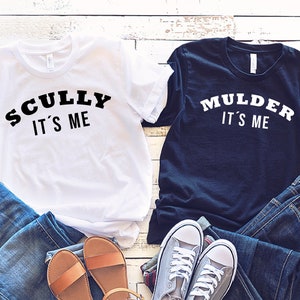 Mulder It&#39;s Me, Sci Fi Tv Show shirt, Funny Shirt, Scully, Mulder, Graphic Tee, Funny Saying, Unisex, Vintage Shirt, Sci Fi Tee.