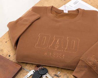 Embroidered Dad Sweatshirt with Kids Names, Fathers day Gift for new Dad, Expecting Dad Gifts