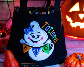 Girl Halloween Bucket, Personalized Trick or Treat Bag, Candy Bag Cute Ghost Candy Bucket Monogrammed Halloween Bag Custom Tote Candy Bucket