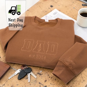 Embroidered Dad Sweatshirt with Kids Names, Fathers day Gift for new Dad, Expecting Dad Gifts