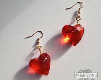 Faceted Acrylic Heart Earrings | cute, love, valentines, besties