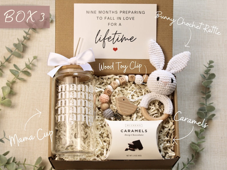 New Mom Gift Box, Mom and Baby Gift, Postpartum Gift, Cozy Package for Mom Box 3