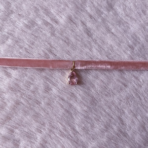 Gold Precious Velvet Mid Drop Choker | 18k Gold Plating, Stainless Steel, Zirconia Stones, Velvet, Copper