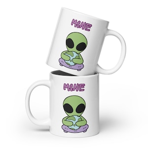 Mexican Alien Las Momias de Nazca White glossy mug Alien Merch