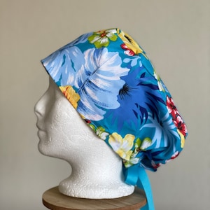 Hawaiian scrub hat for women, Ponytail scrub hat, Hawaiian nurse hat, nurse gift ideas, Hawaiian surgical cap