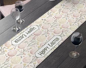 Gebloemde paaseiertafelloper: rustiek lentedecor