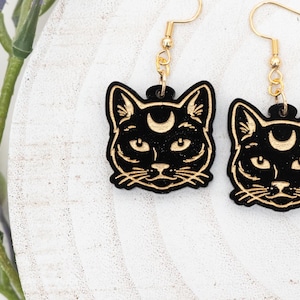 Pendientes de gato místico