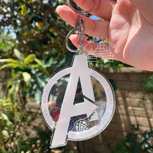 Assemble Shaker // original mcu avengers clear acrylic shaker bag charm keychain