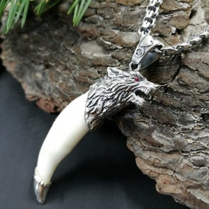Black Wolf Tooth Necklace, Bone jewelry, Animal teeth, Wolf Head Necklace, Wolf necklace Fangs Wolf pendant Gift for men Viking jewelry