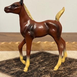 Vintage 1960S HARTLAND PLASTICS Horse Foal Colt Filly - Chestnut Brown Midcentury Equestrian Decor Toy