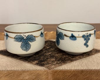 2 Vintage Japanese Tea Cups With Grapevine Pattern