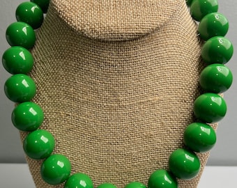 Chunky Acrylic Bubblegum Bead Necklaces: 5 solid colors